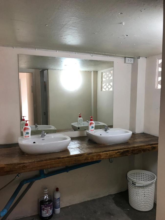Holiday Phangan - Hostel & Bar تونغ سالا المظهر الخارجي الصورة
