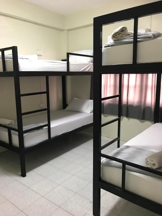 Holiday Phangan - Hostel & Bar تونغ سالا المظهر الخارجي الصورة