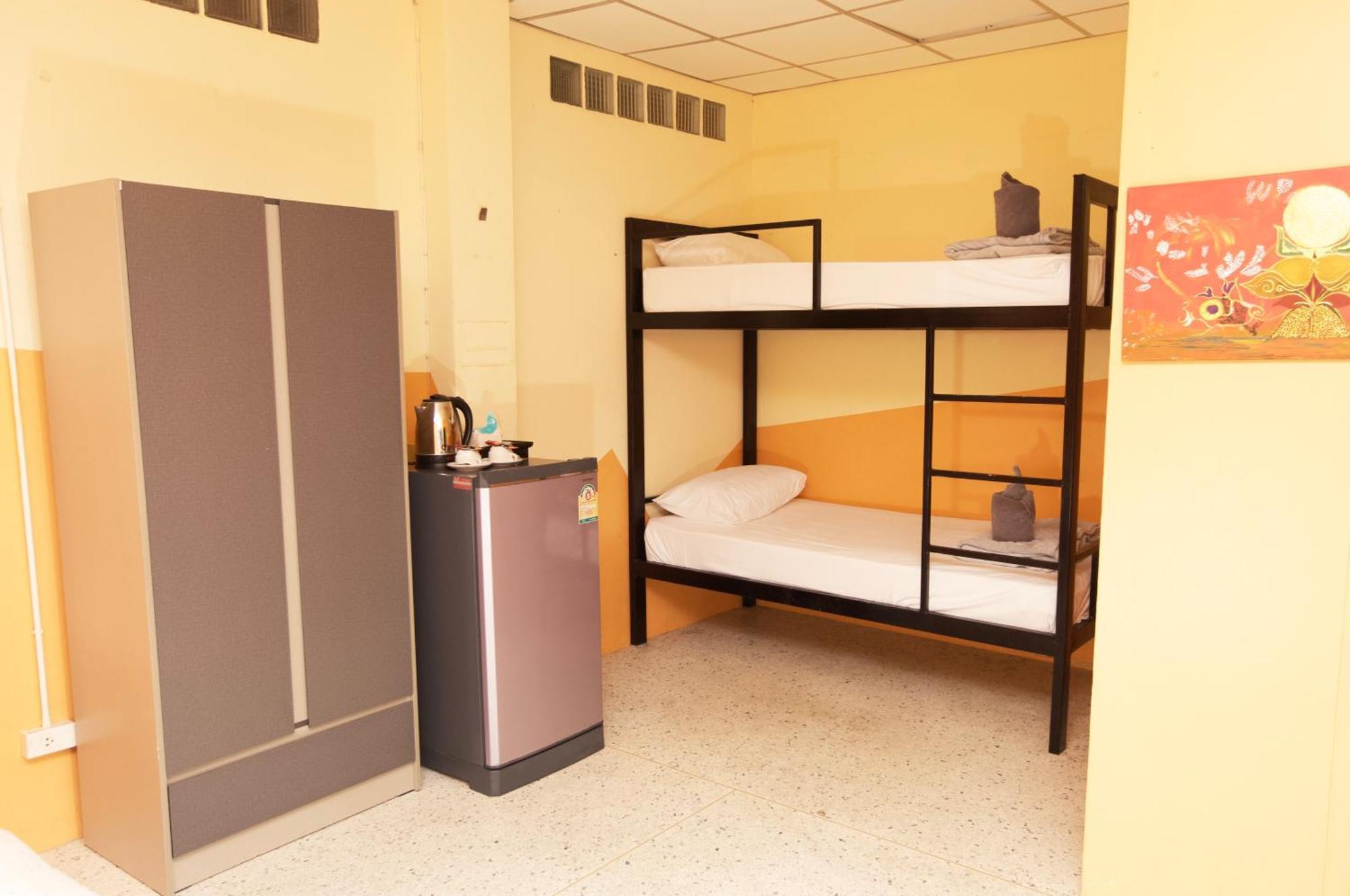 Holiday Phangan - Hostel & Bar تونغ سالا المظهر الخارجي الصورة